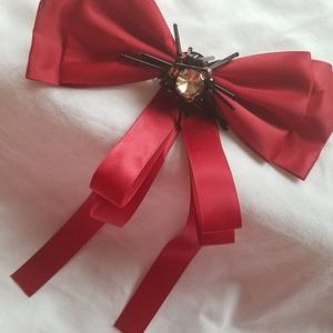 Red Bowknot Brooch